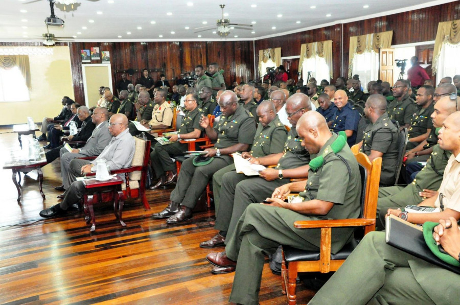 Oficiales de la Fuerza de Defensa en su Conferencia Anual. Foto: Guyana Defence Force.
