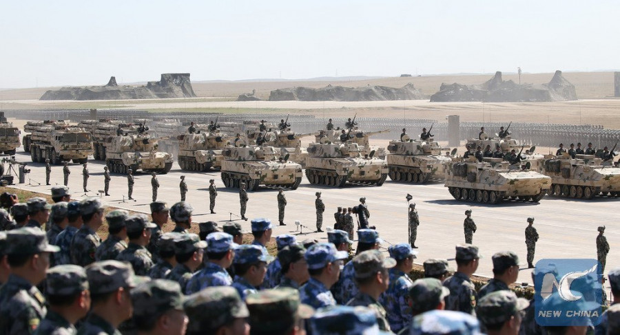 Desfile del Ejército de Liberación Popular en la base de Zhurihe. Foto: XinhuaTwitter