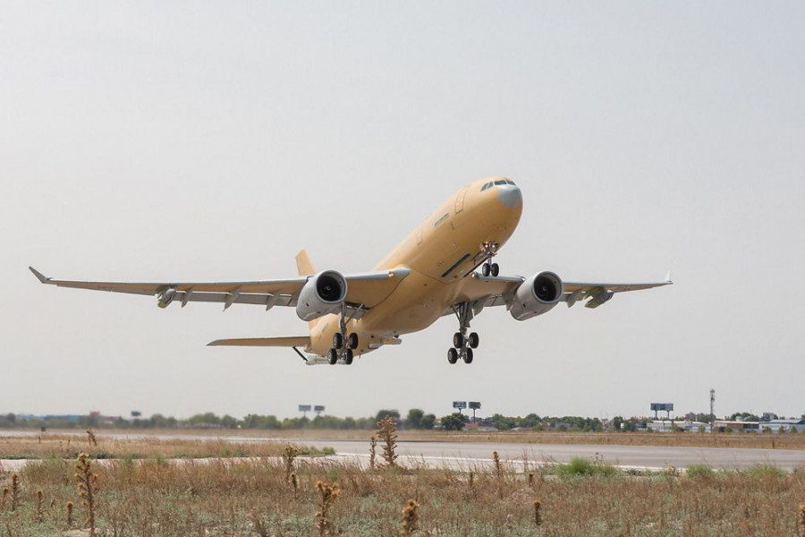Vuelo del primer MRTT de Francia. Foto: Airbus