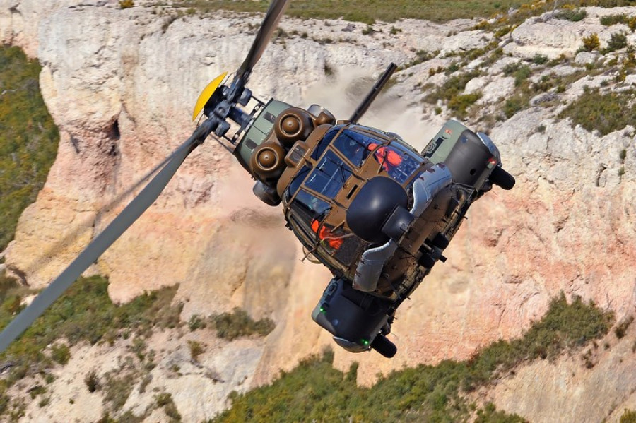 Helicóptero H215M español. Foto: Airbus Helicopters