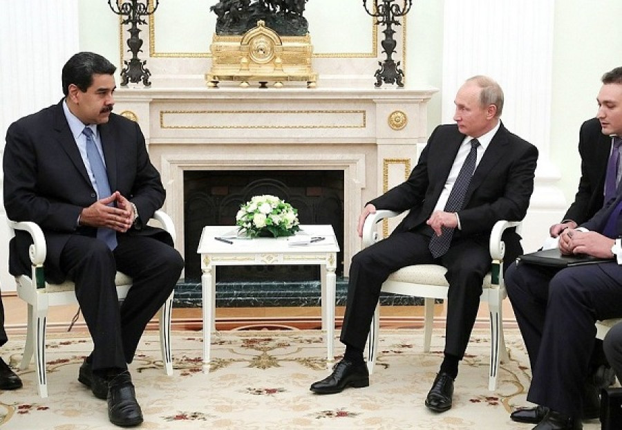 Los presidentes Nicolás Maduro y Vladimir Putin durante su reunión en el Kremlin. Foto: Presidente de Rusia.