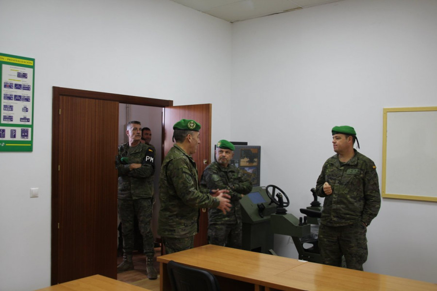 Coronel Enrique Ruiz Alonso en la Agrupación de Apoyo Logístico 11. Foto: Ejército de Tierra