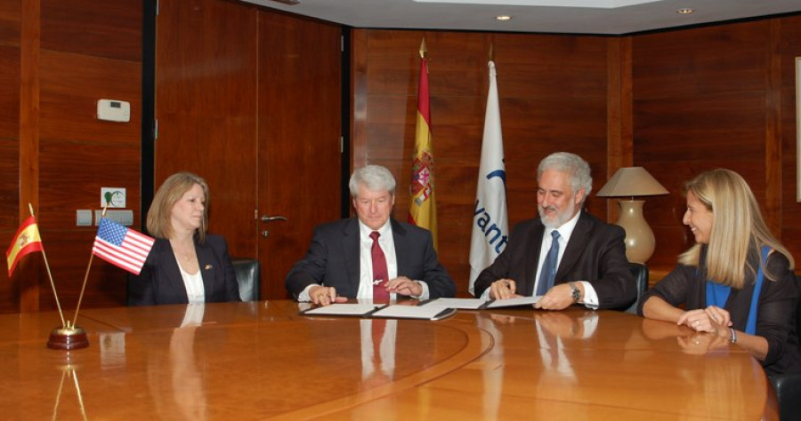 Firma del acuerdo entre Navantia y Lockheed Martin. Foto: Navantia