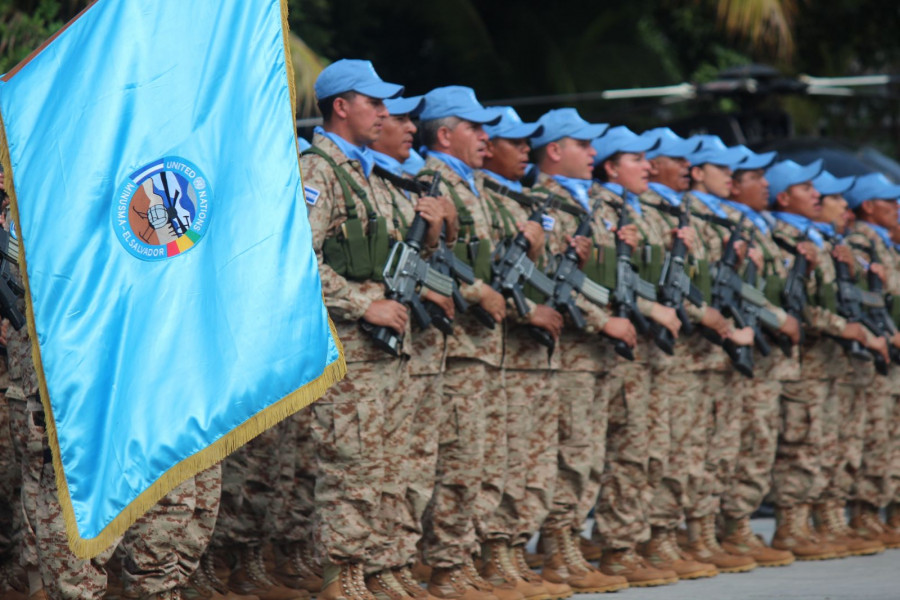 Militares salvadoreños del tercer contingente de la misión de paz en Mali. Foto: Ministerio de Defensa de El Salvador.