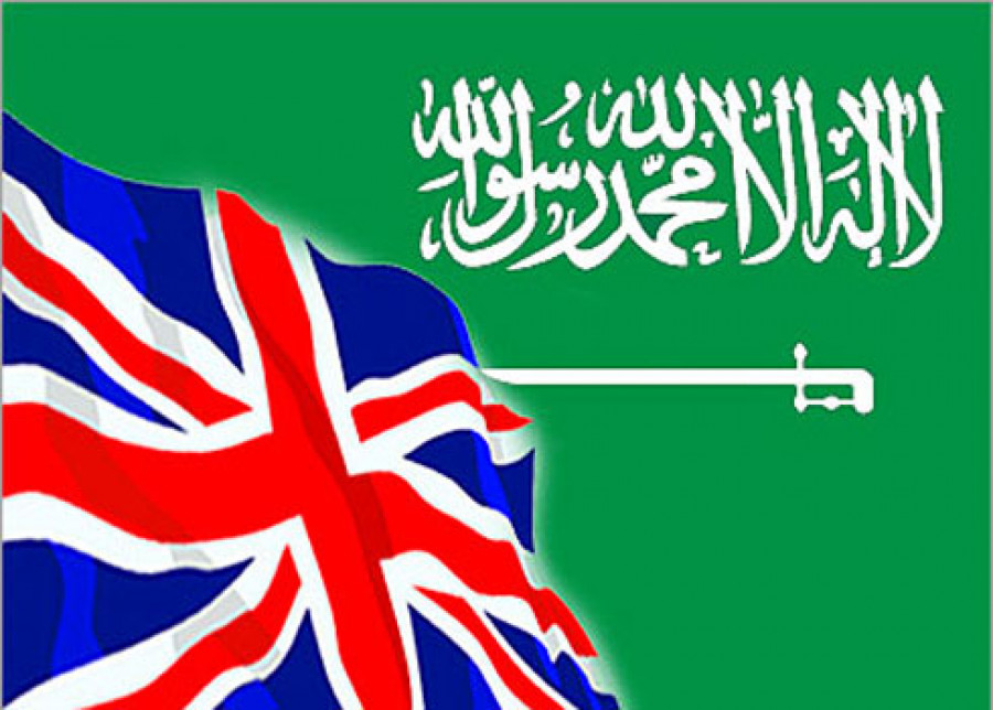 Banderas de Reino Unido y Arabia Saudí