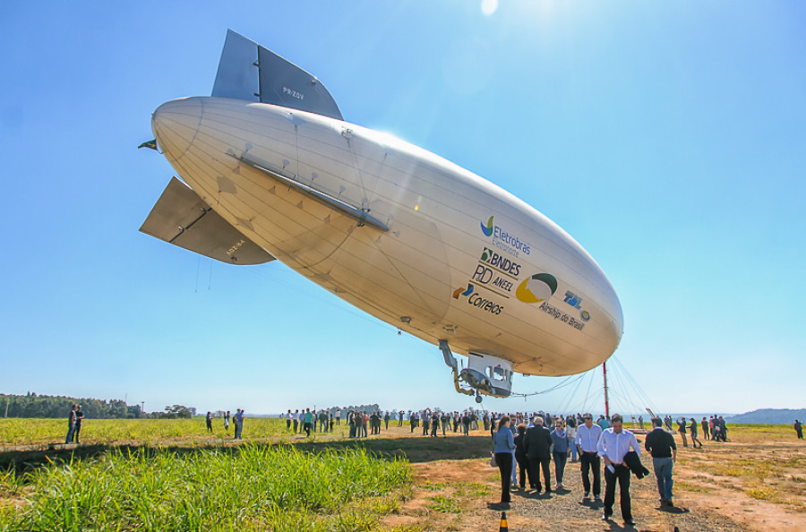 El dirigible ADB-3-X01 de Airship de Brasil. Foto: Roberto Caiafa.