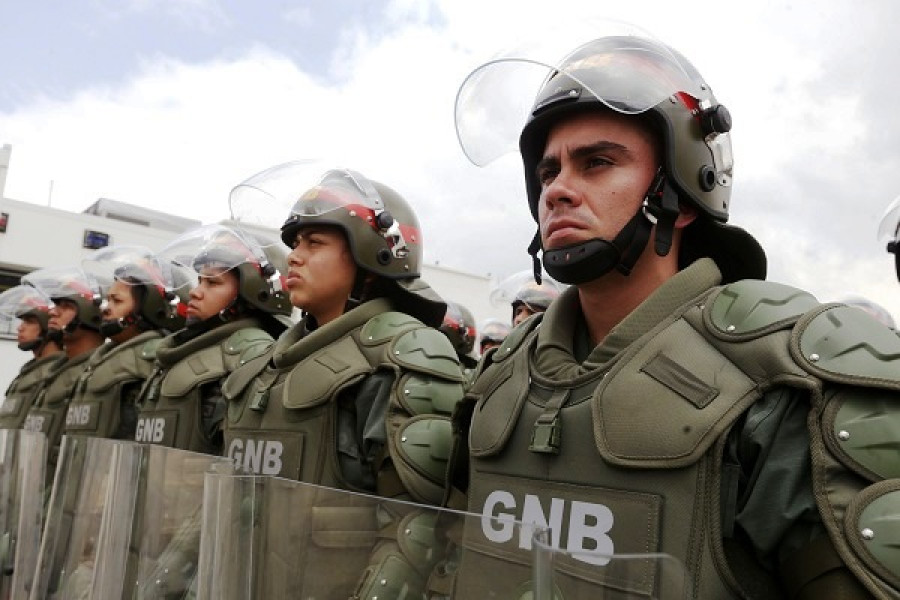 Efectivos de una unidad de Orden Público de la Guardia Nacional. Foto: Agencia Venezolana de Noticias.