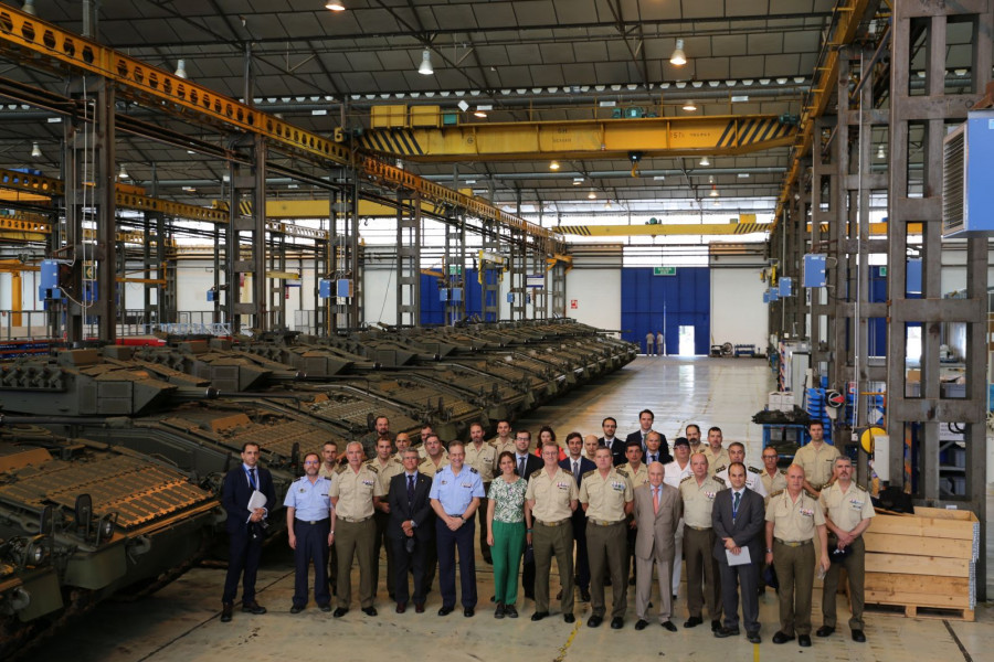Acto de recepción en la fábrica de SBS en Alcalá de Guadaira. Foto: SBS