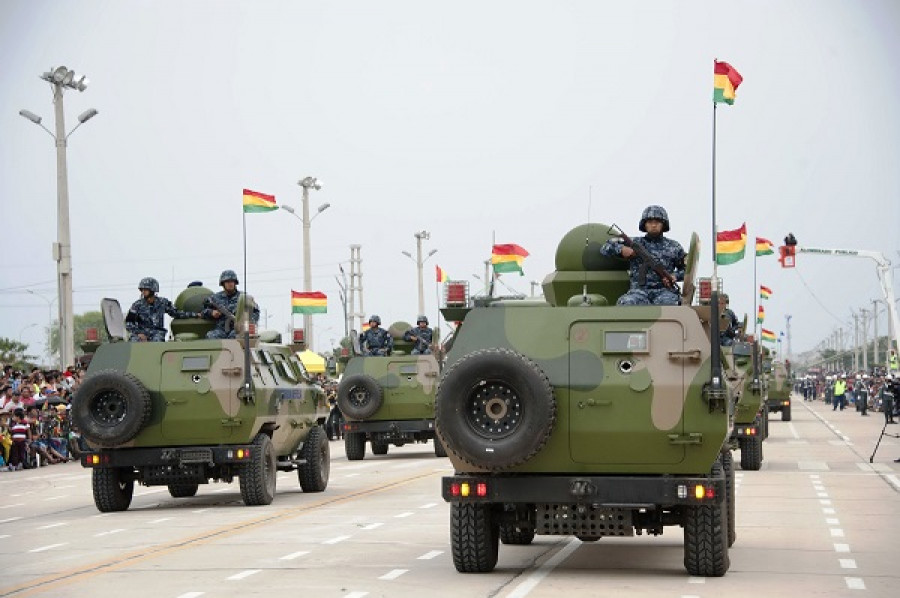 Blindados 4x4 China Tiger de la Fuerza Aérea Boliviana. Foto: Agencia Boliviana de Información.