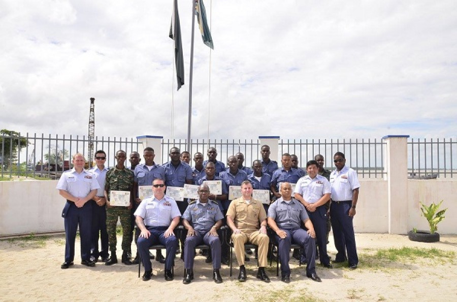 Guyana Guardacostas EEUU Entrenamiento GDF
