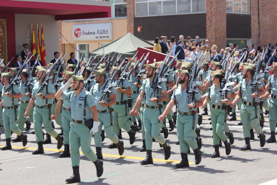 Desfile del Día de las Fuerzas Armadas. Foto: Infodefensa.com