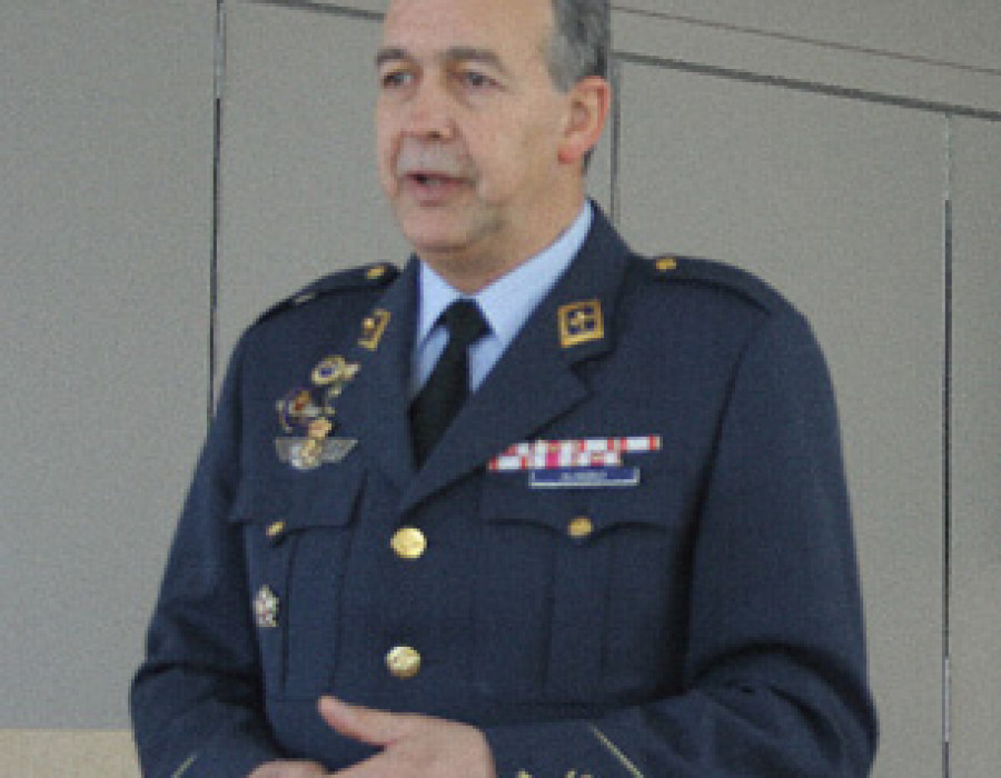General Salvador Álvarez. Foto: Infodefensa.com