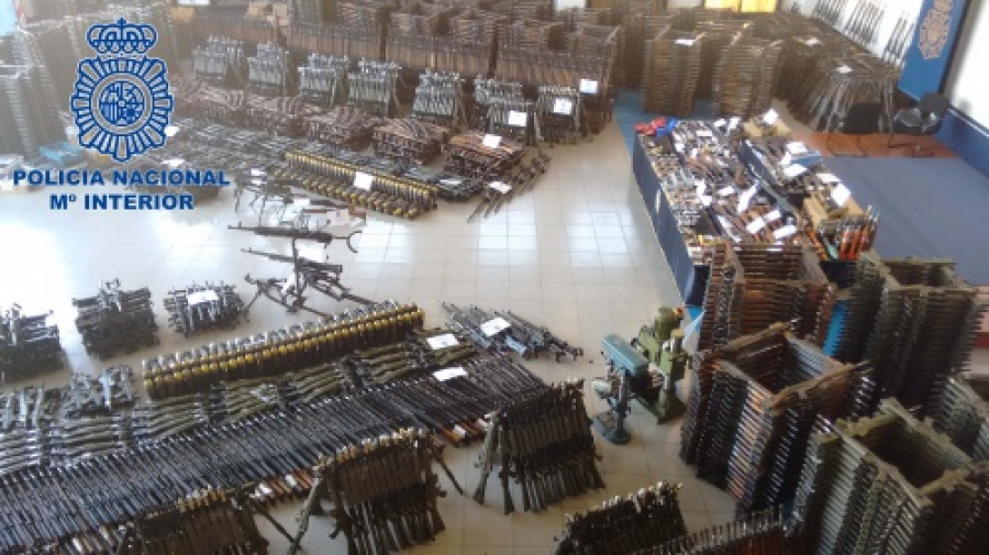 Vista del arsenal de armas. Foto: Policía Nacional