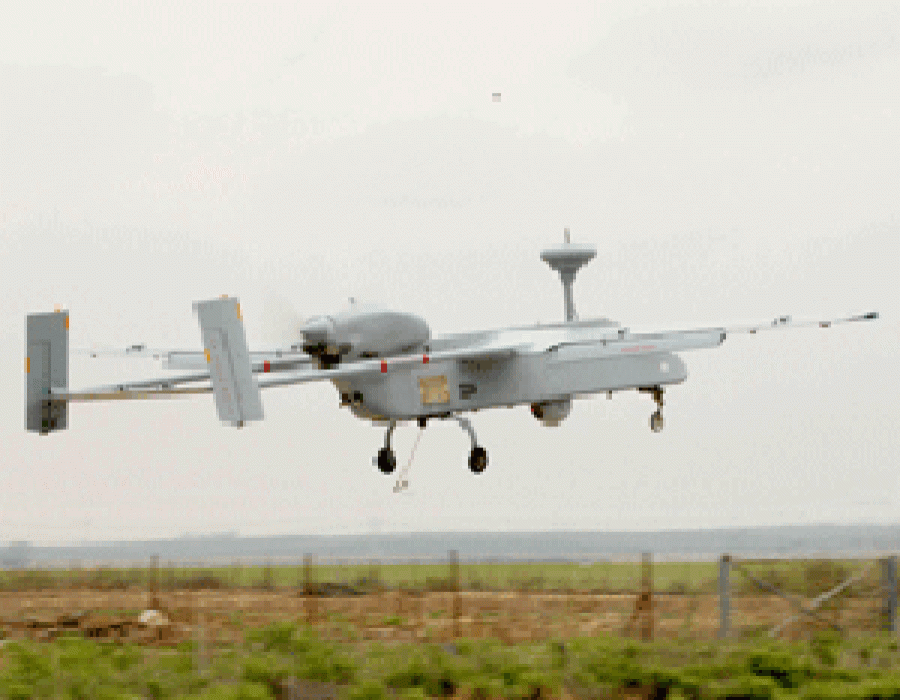 RPAS Searcher, utilizado para la captación de inteligencia. Foto: Ejército de Tierra