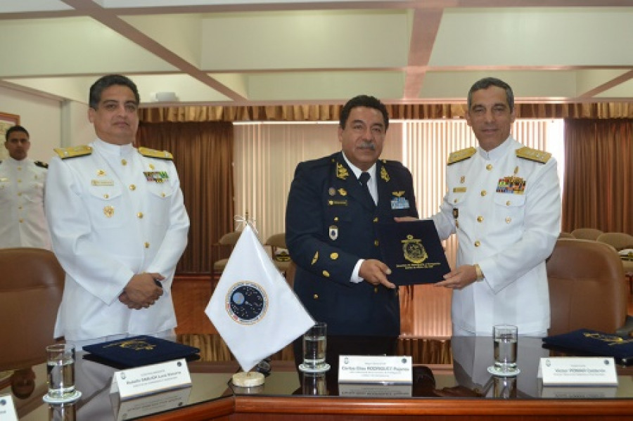Conida MGP usoimagenesPeruSat 1 29nov2016 MarinaGuerraPeru 500px