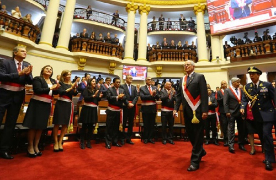El presidente Kuczynski ingresando al hemiciclo del Congreso para su mensaje a la nación. Foto: Presidencia del Perú