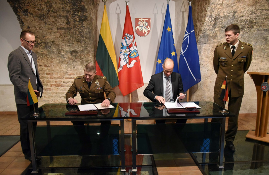 161205 lituania compra blindados m577 alemania ministerio defensa lituania