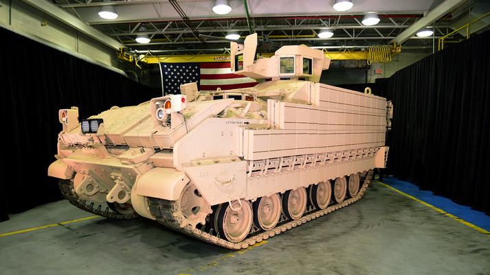 161216 ampv blindado cadenas rollout bae systems