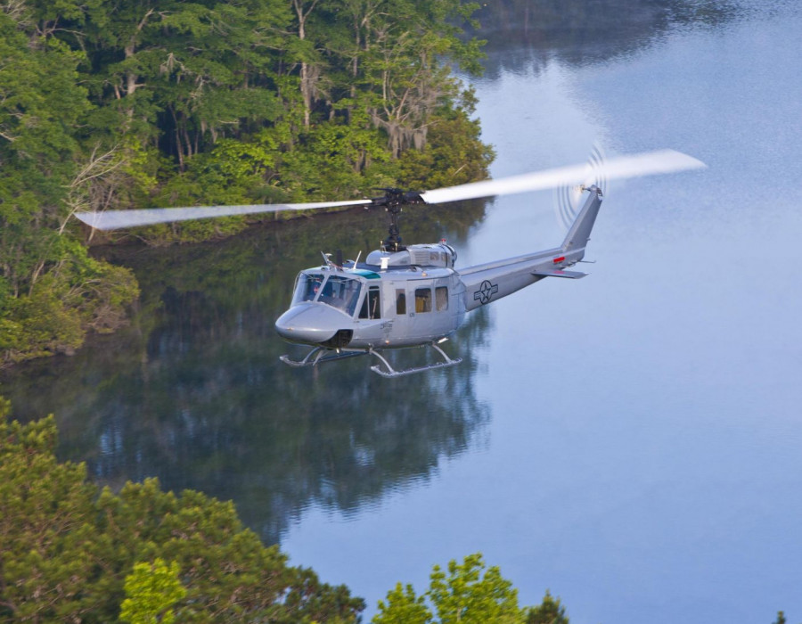 160928 huey ii bell helicoptero bell helicopter01