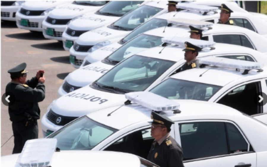 Patrulleros Nissan Tiida de la Policía Nacional del Perú. Foto: Andina Agencia Estatal de Noticias