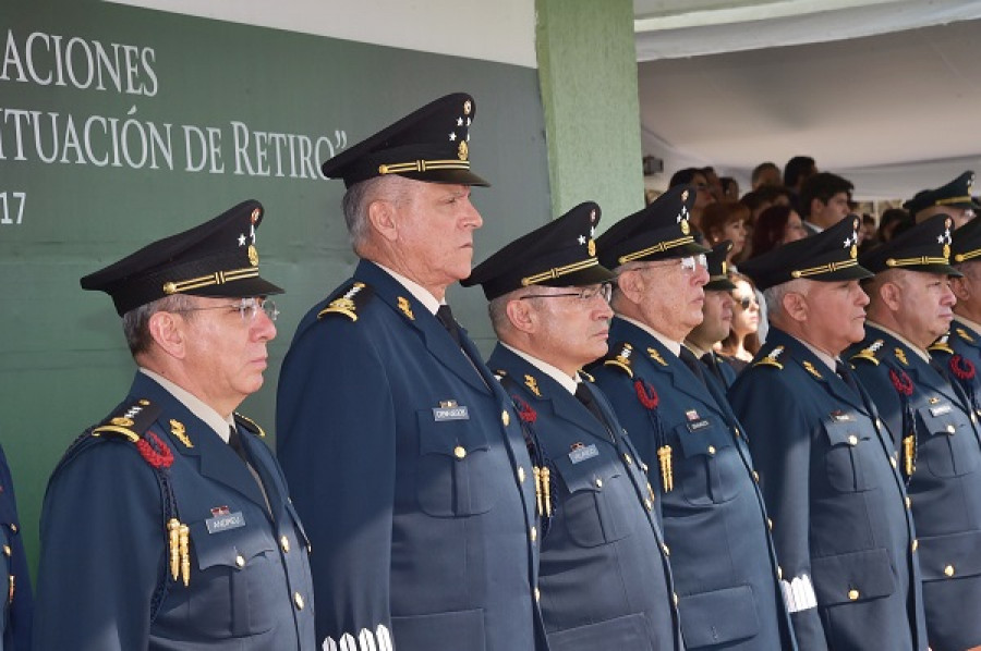 Mexico Ej FAM retiro generales ENE17 Sedena