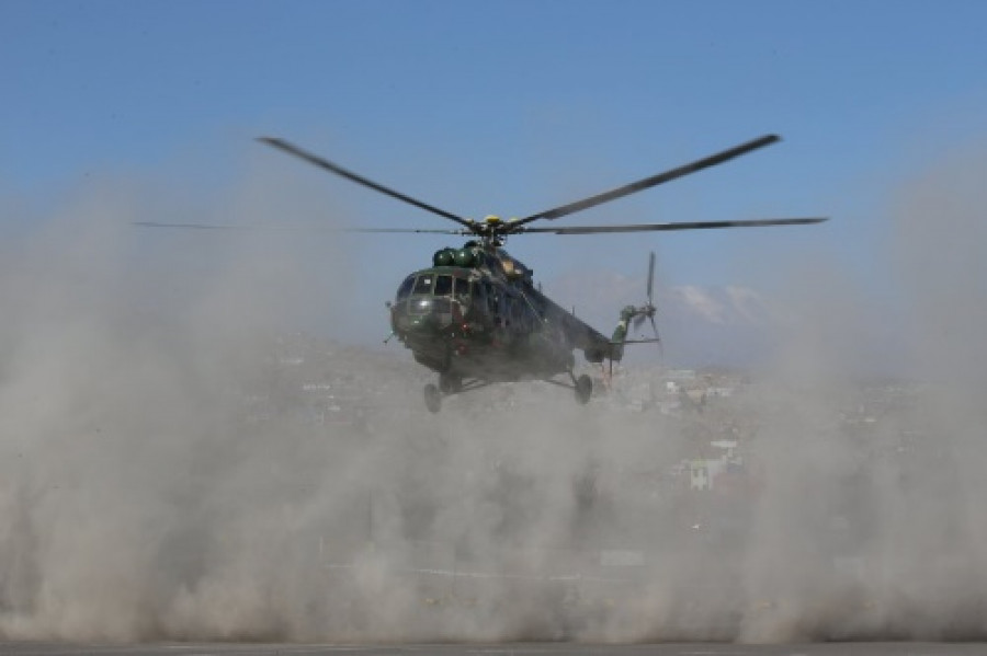 Helicóptero Mi-17 del Ejército peruano en proceso de aterrizaje. Foto: Ministerio de Defensa del Perú.