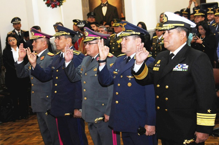 Bolivia FFAA AltoMandoMilitar DIC2016 ABI