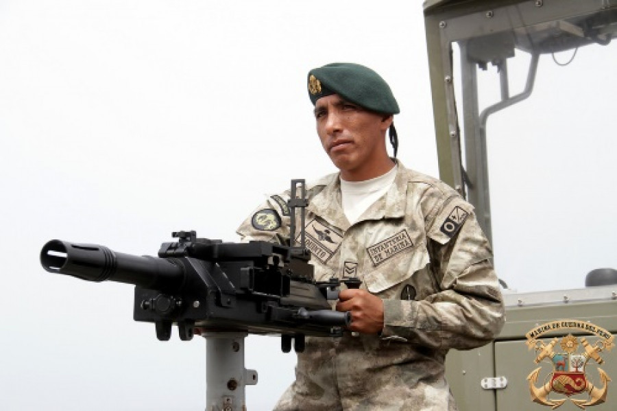 UniformeDigitalizado InfanteriaMarina nov20014 MarinaGuerraPeru 500px