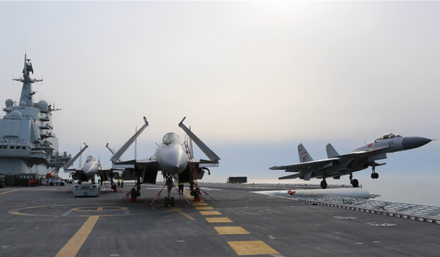 1161116 portaaviones liaoning j 15 caza ministerio defensa china 874x511