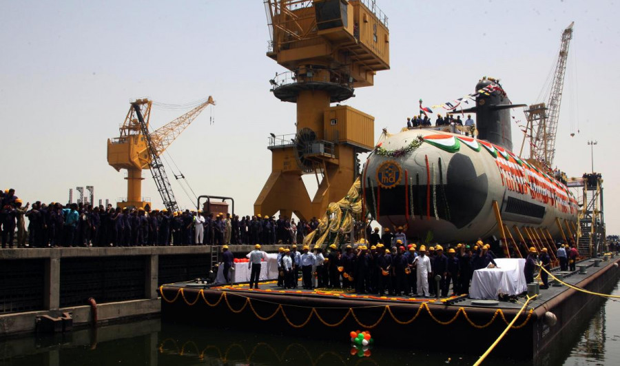 150409 india scorpene submarino armada india 01