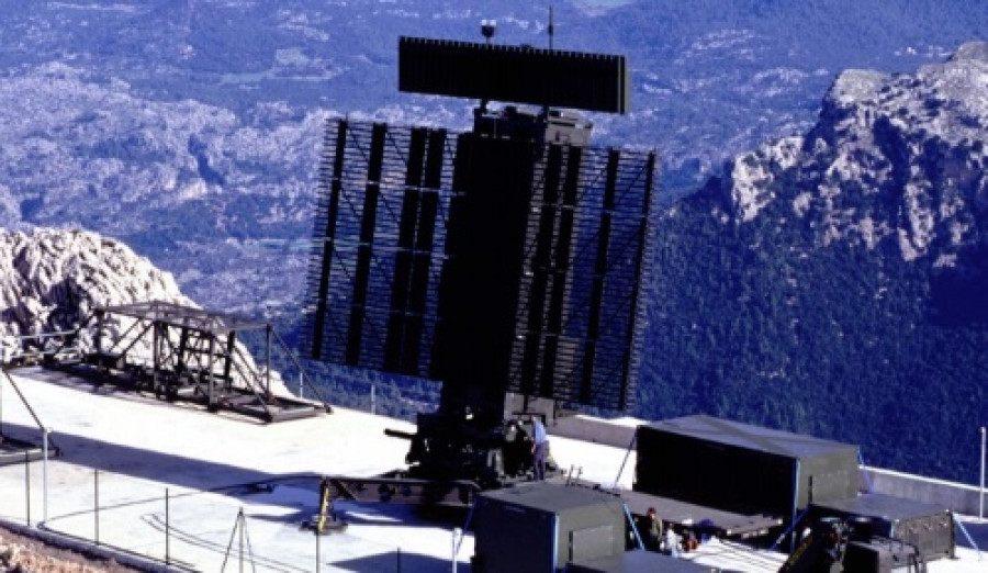 Radar Lanza 3D LongRange Indra 500px