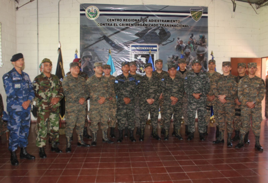 Foto nota militares centroamericanos se capacitan en combate a crimen organizado