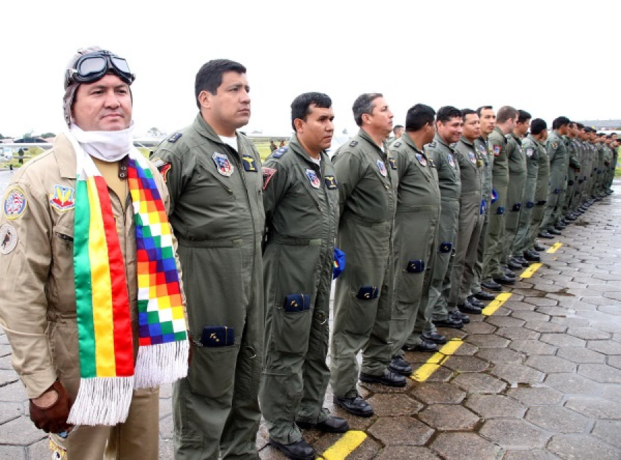 Bolivia FzaAerea Pilotos ABI