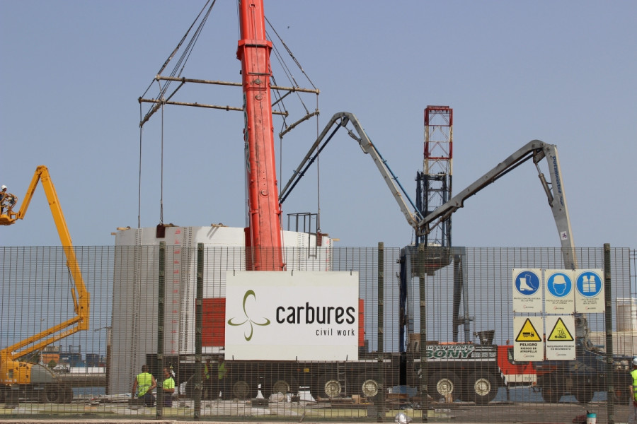 Carbures