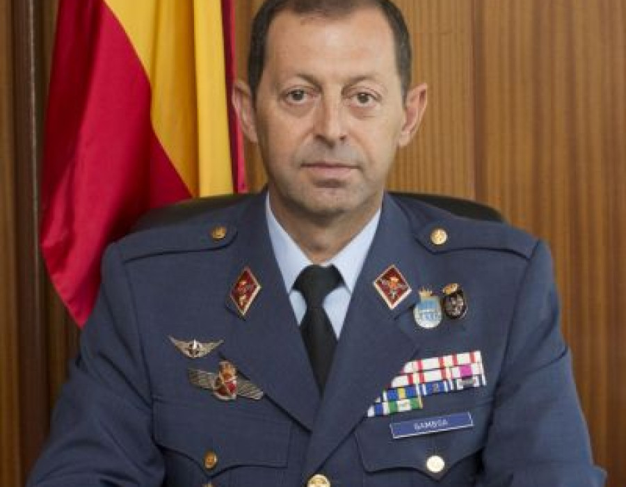 COL GAMBOA JEFE ALA 31 400x588