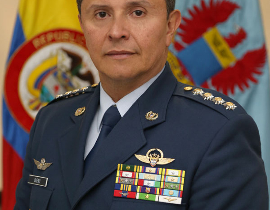 Teniente general pagina 0