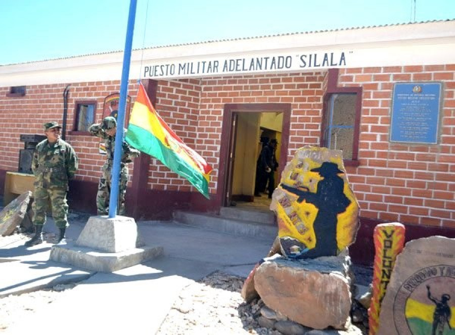 Bolivia Ejercito PtoFrontera MDBol