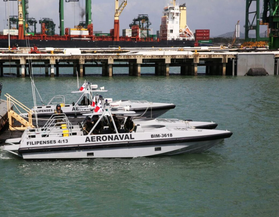 Los interceptores Damen de Panamá. Foto: Presidencia de Panamá