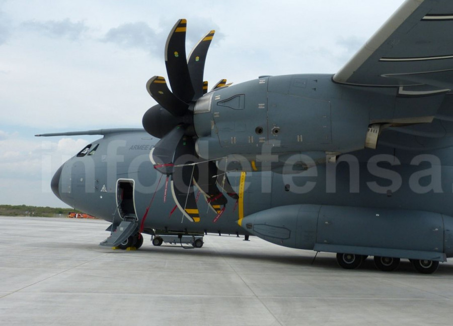 140425 avion a400m francia gines soriano forte 101 1105x797