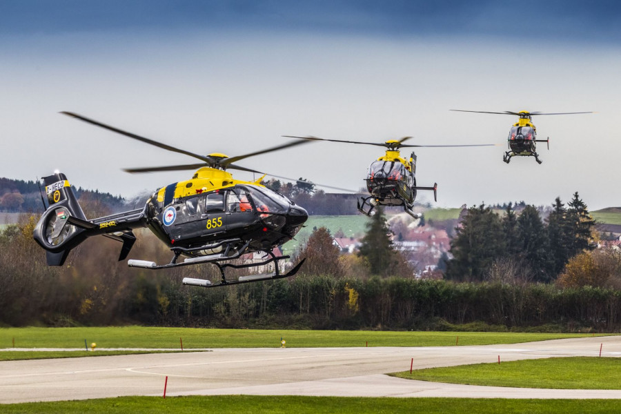 161122 helicoptero ec135t2 entrenamiento airbus helicopters