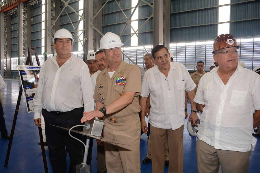 Foto nota Armada de Mexico inaugura planta de placas de metal para sus barcos