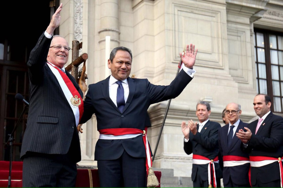 Ministro defensa peru