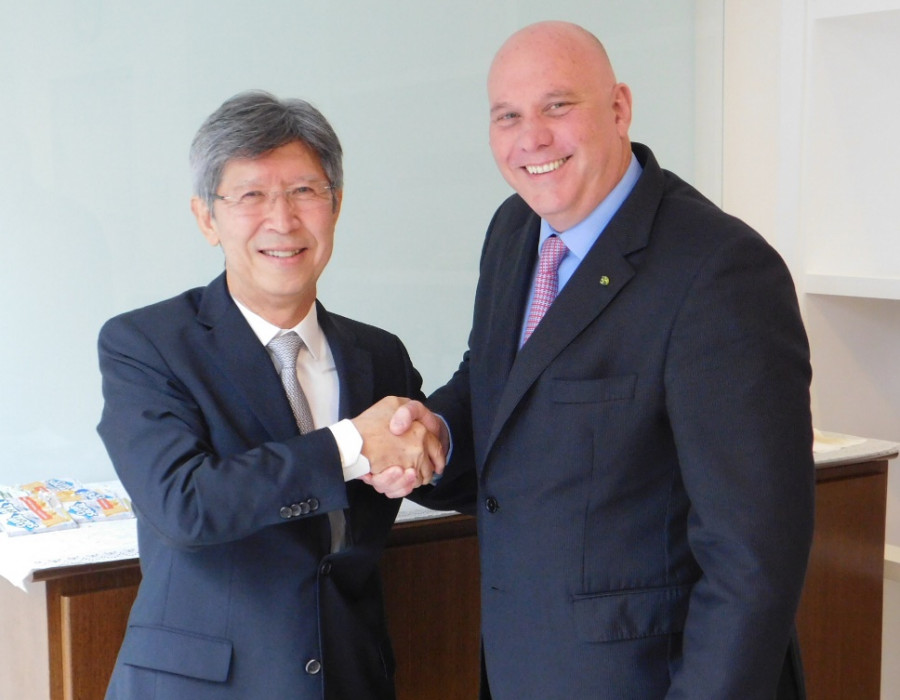 Tarcisio Takashi Muta Eduardo Marson Ferreira