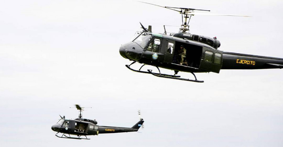 Bell UH 1H via Ejercito Argentino