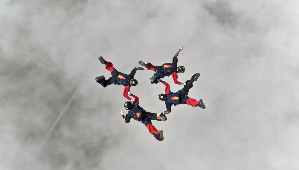 Salto de la Papea durante el Campeonato del Mundo de Paracaidismo. Foto: Ejército del Aire