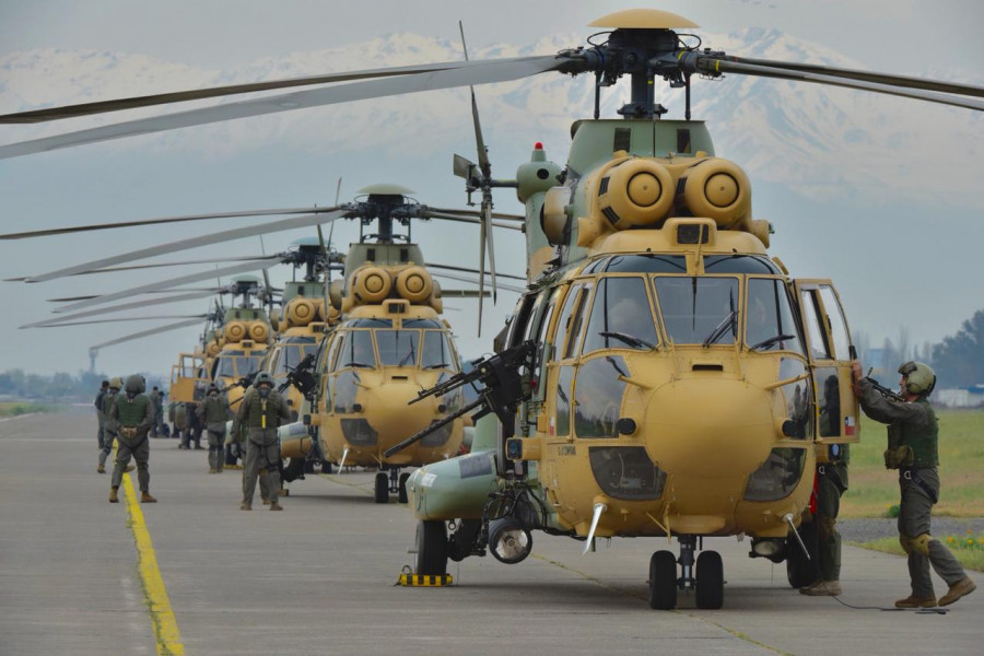 Helicópteros de asalto Airbus AS532 Cougar de la Bave. Foto: Ejército de Chile