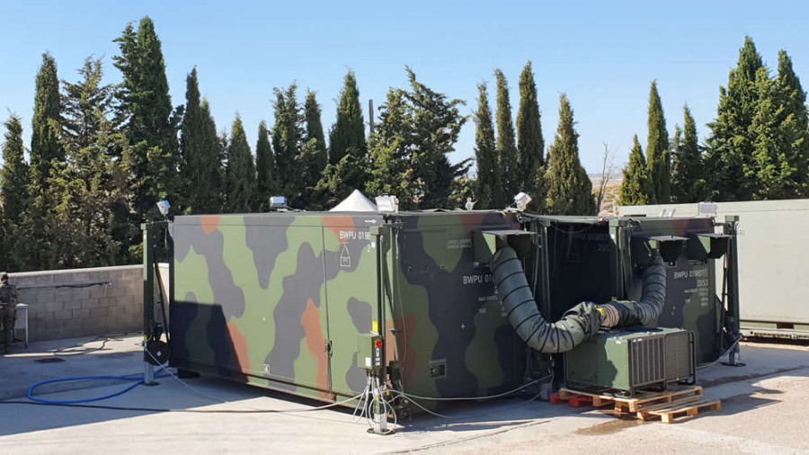 Los dos contenedores que forman la cocina modular de campaña en San Gregorio. Foto: Ejército alemán