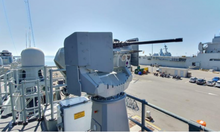 Sentinel 2.0 en la fragata Victoria de la Armada. Foto: Escribano