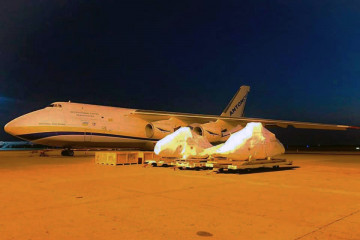 Os dois AW119Kx e o An-124. Foto: Viracopos International AirportLeonardo