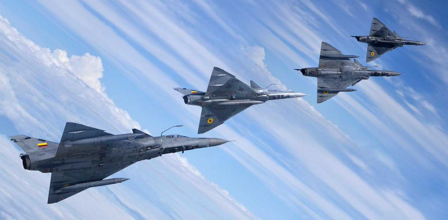 F1 CAZAS CHEETAH